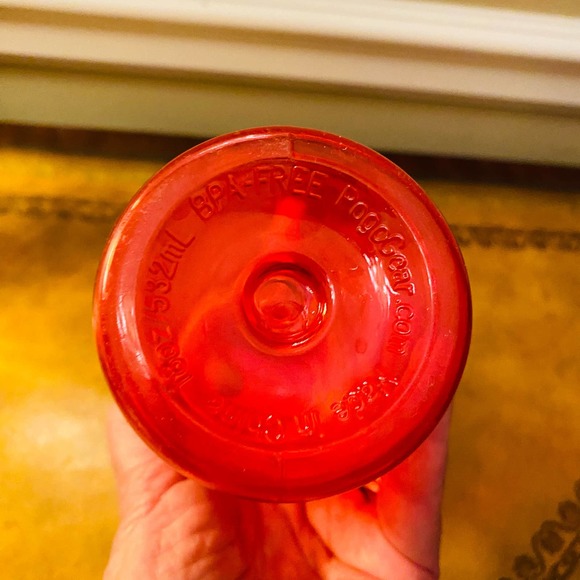 Pogo BPA-Free Tritan Plastic Water Bottle with Chug Lid 18 Oz Pink - Picture 4 of 5